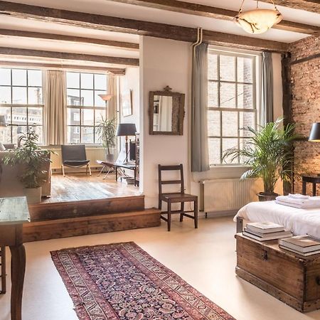 Classy Room 17Th C Canalhouse Ámsterdam Exterior foto