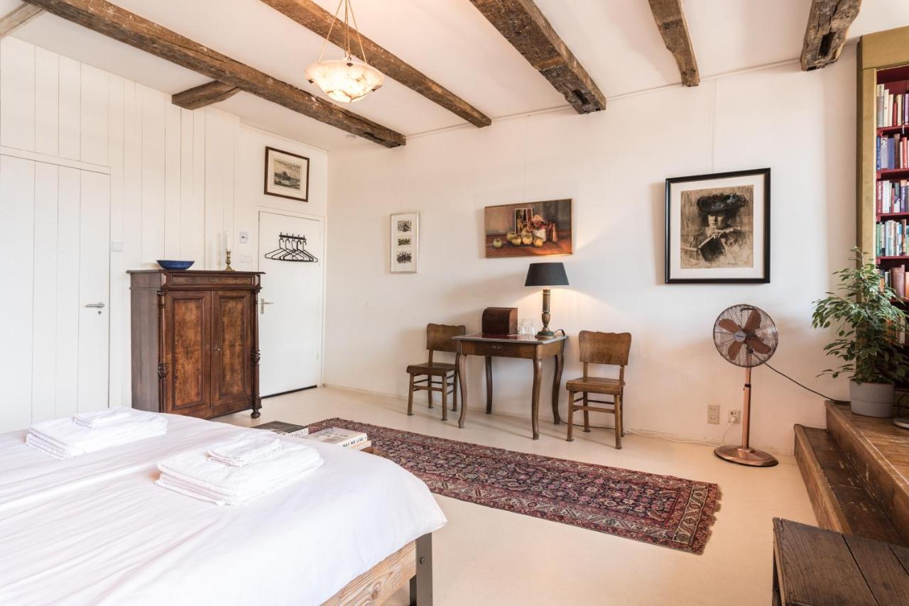 Classy Room 17Th C Canalhouse Ámsterdam Exterior foto