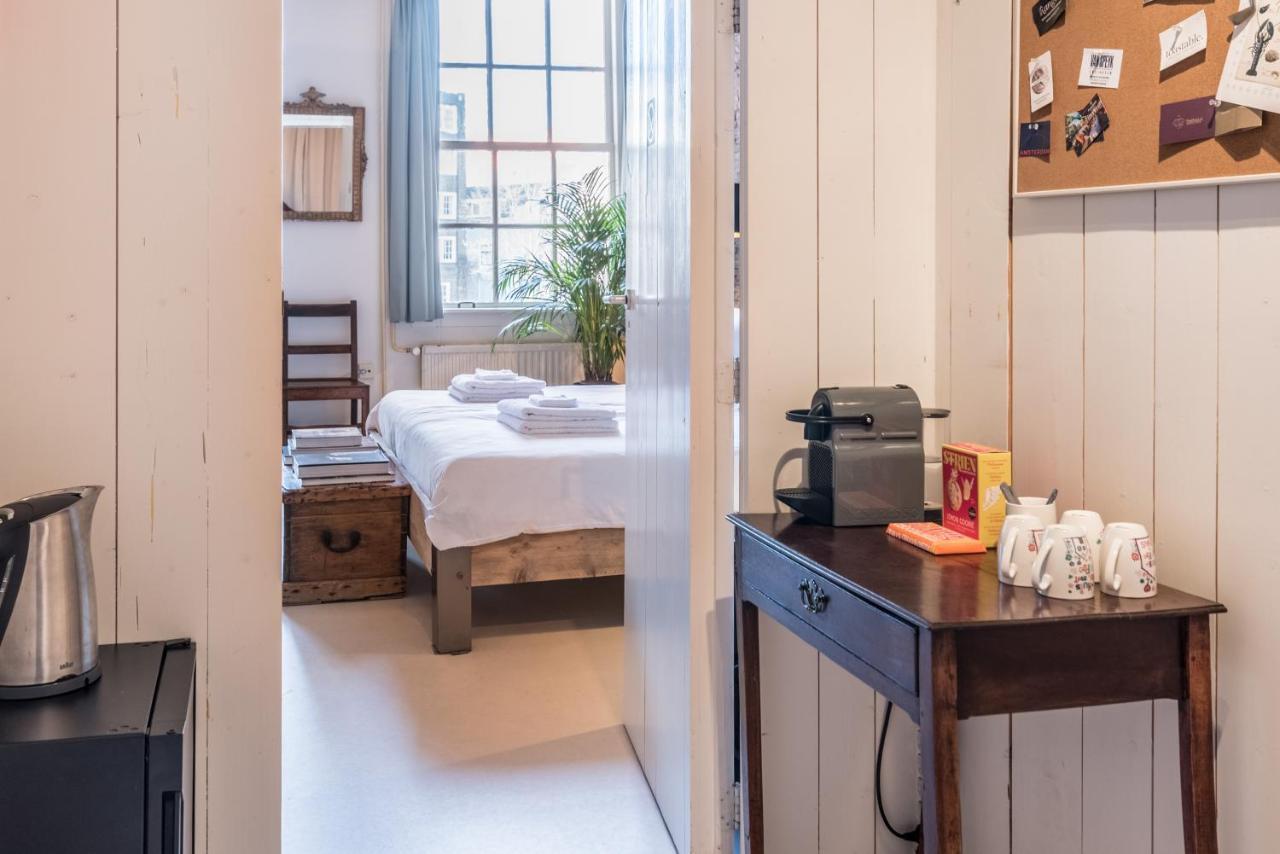 Classy Room 17Th C Canalhouse Ámsterdam Exterior foto