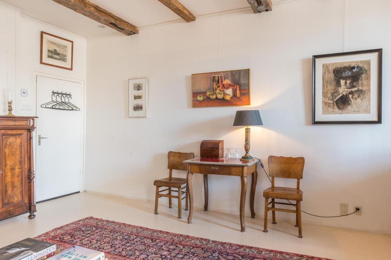 Classy Room 17Th C Canalhouse Ámsterdam Exterior foto